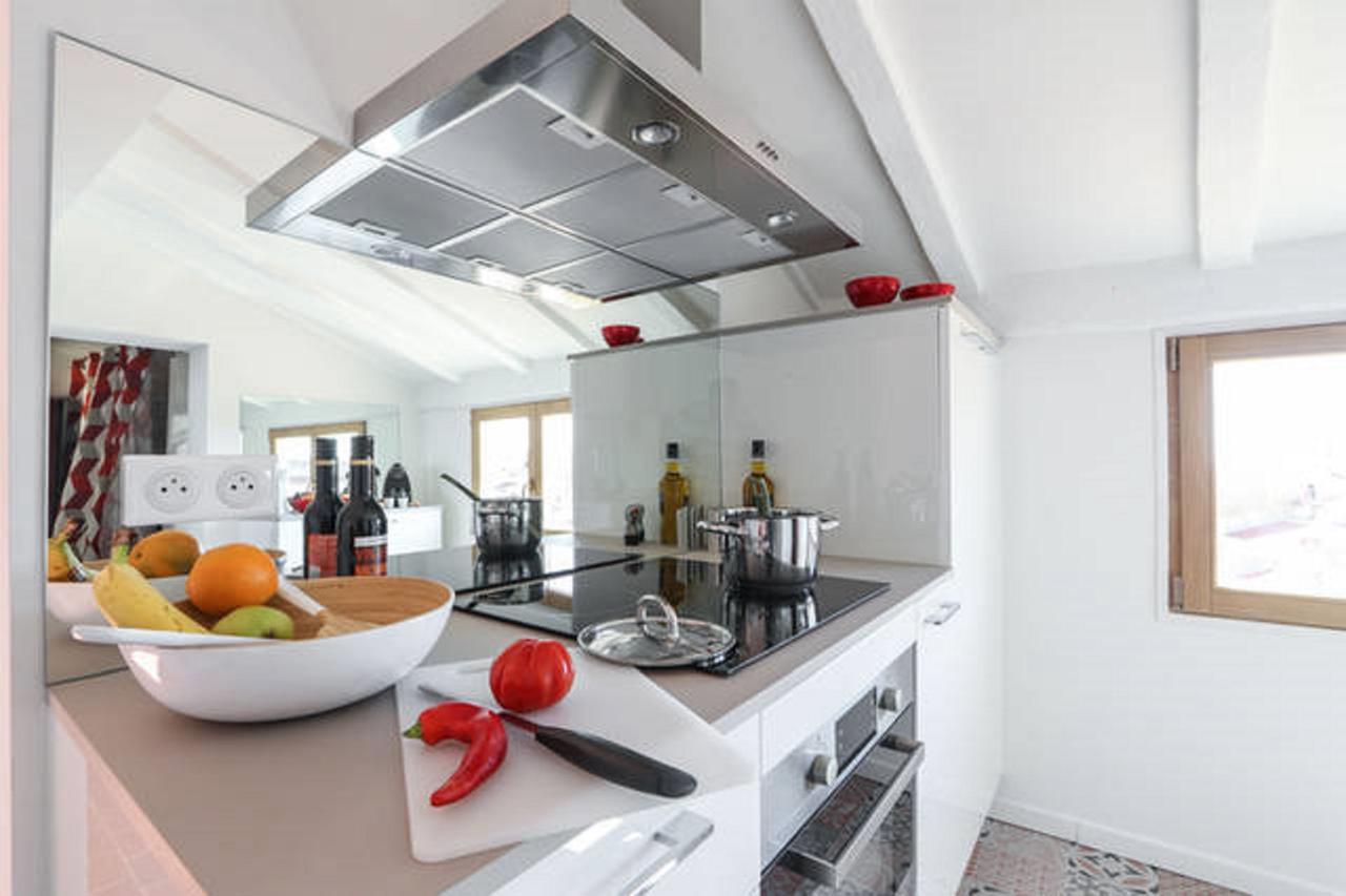Le Gilly 6 - F3 Exceptionnel, Vue Mer, Moderne, Climatisation, Vieux-Nice Luaran gambar